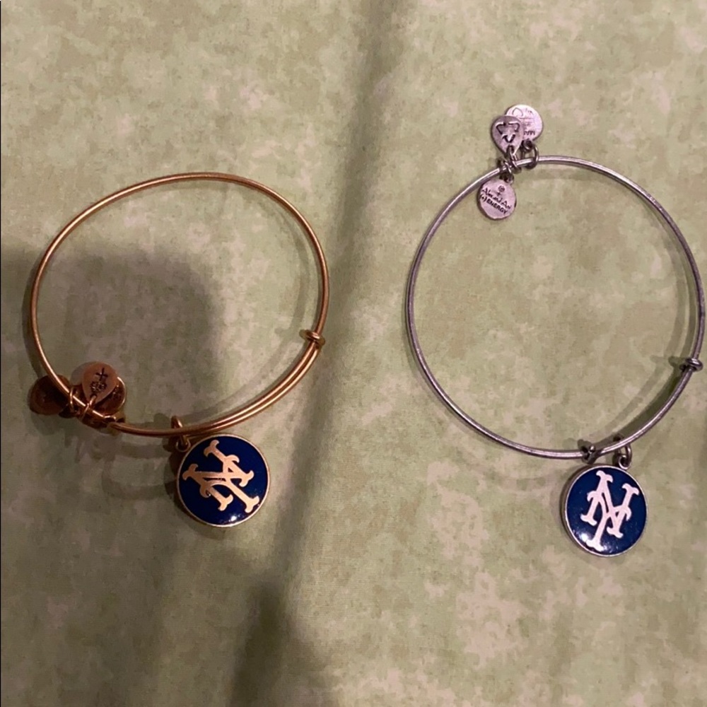 Alex & ani Mets bracelet